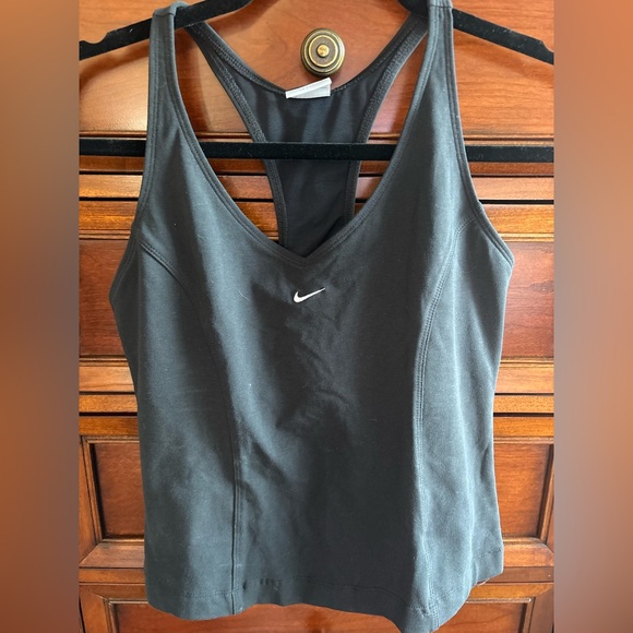 Nike L Tank/ Bra - Picture 2 of 7